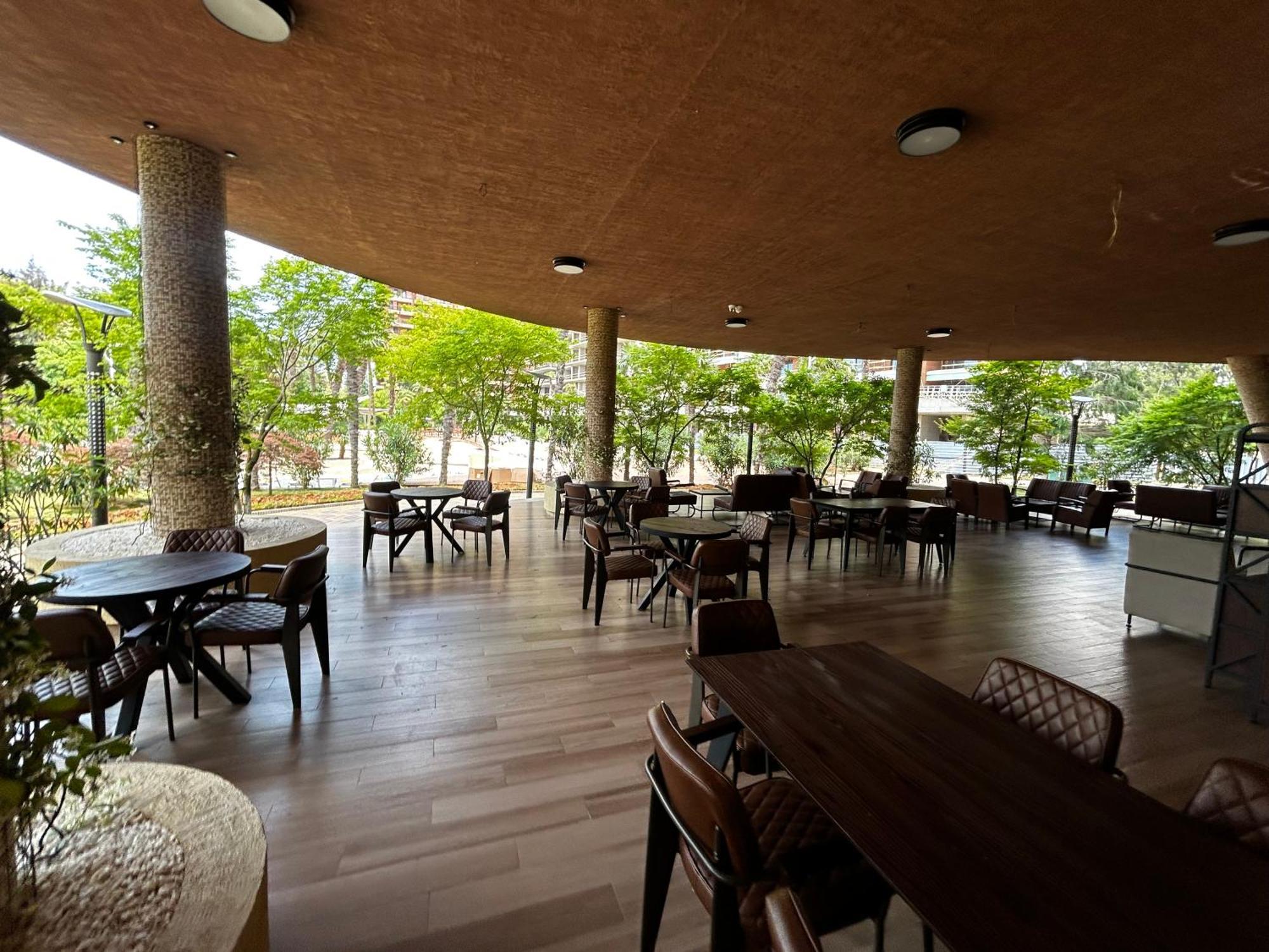 Cемейный Номер С Балконом На 4 Чел Dreamland Oasis Chakvi Exteriör bild