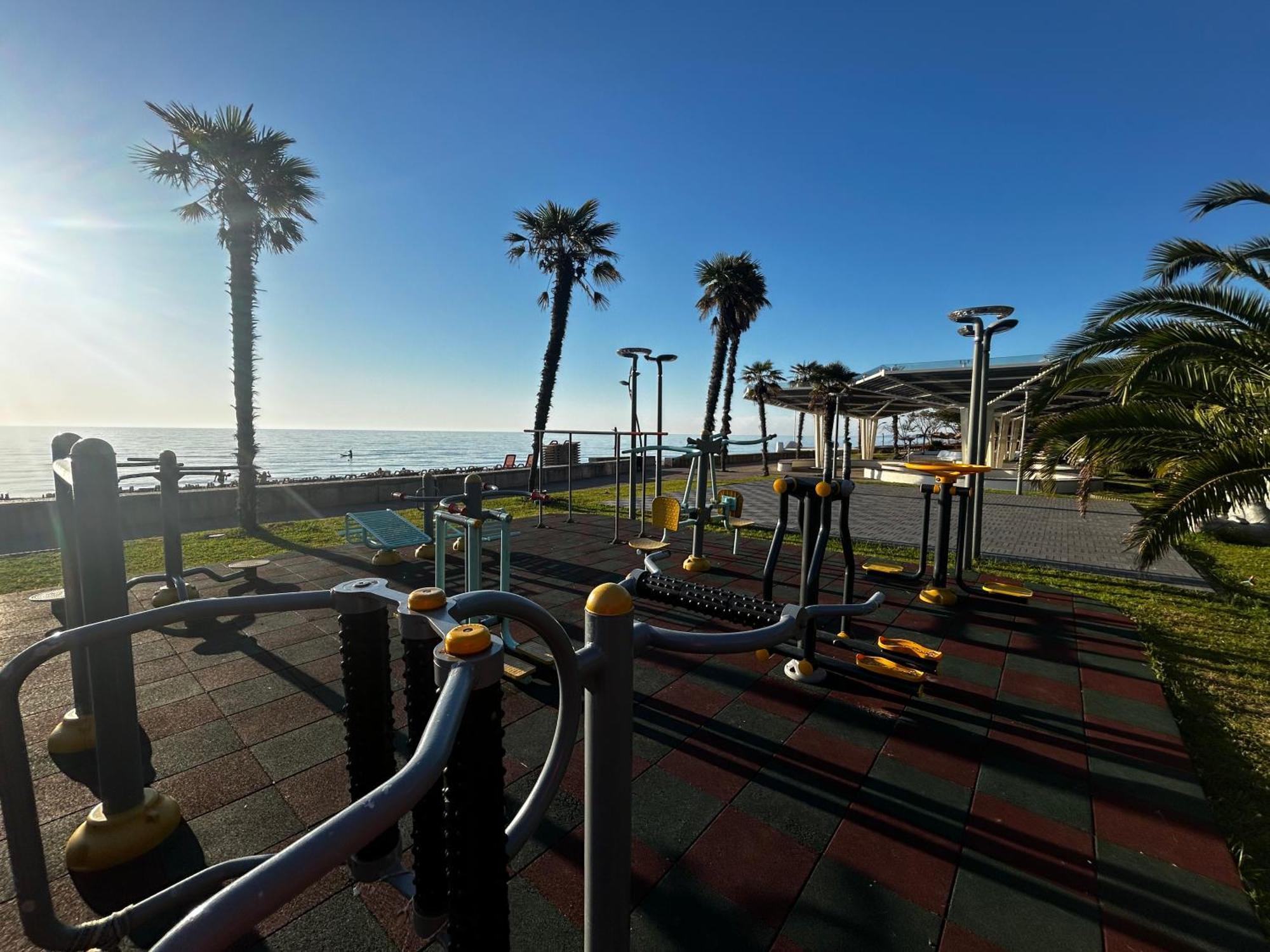 Cемейный Номер С Балконом На 4 Чел Dreamland Oasis Chakvi Exteriör bild