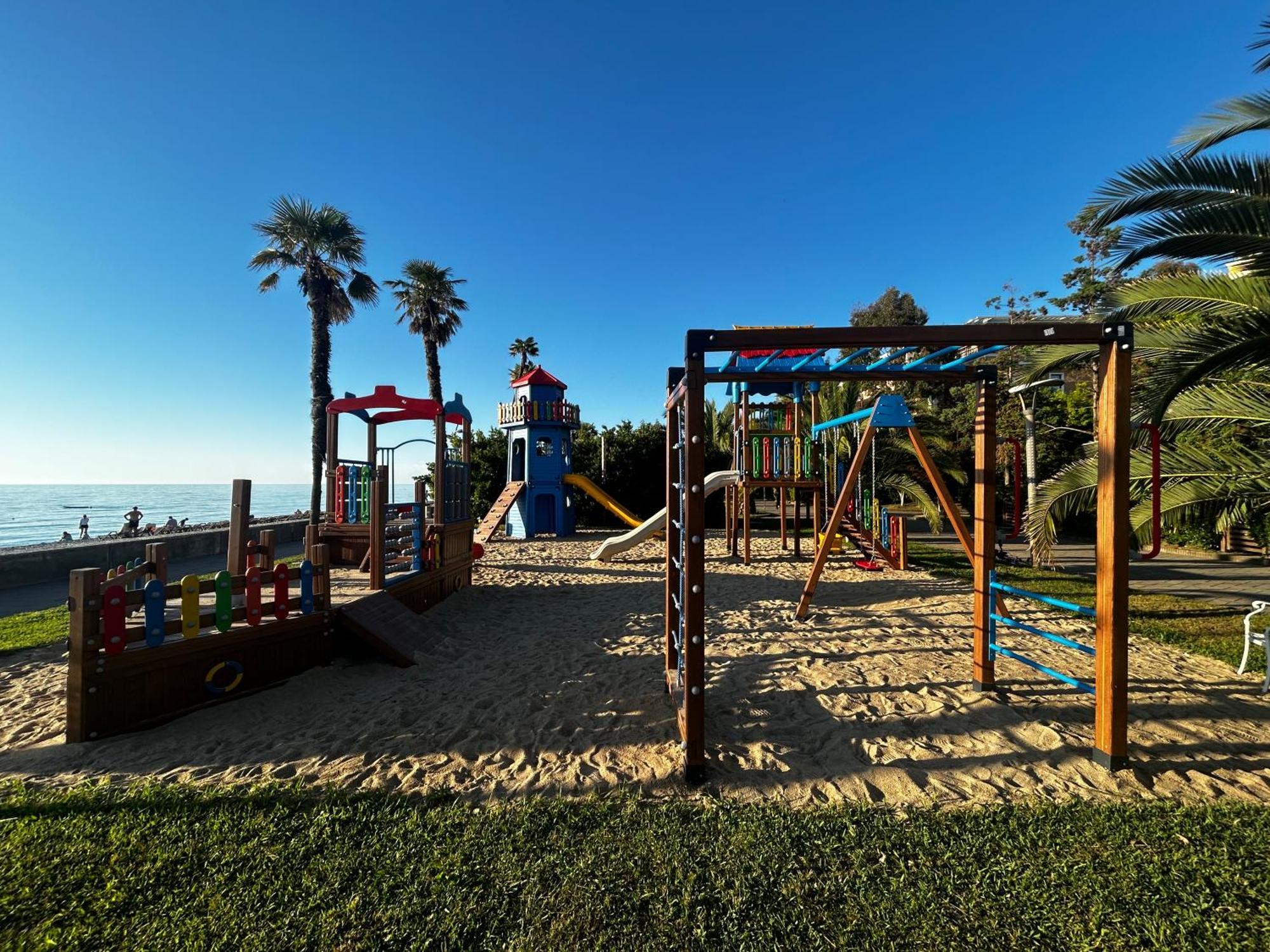Cемейный Номер С Балконом На 4 Чел Dreamland Oasis Chakvi Exteriör bild